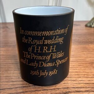 Commemorative Black and Gold Royal Wedding Mug